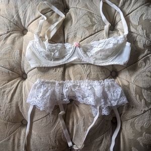 Vintage lingerie set